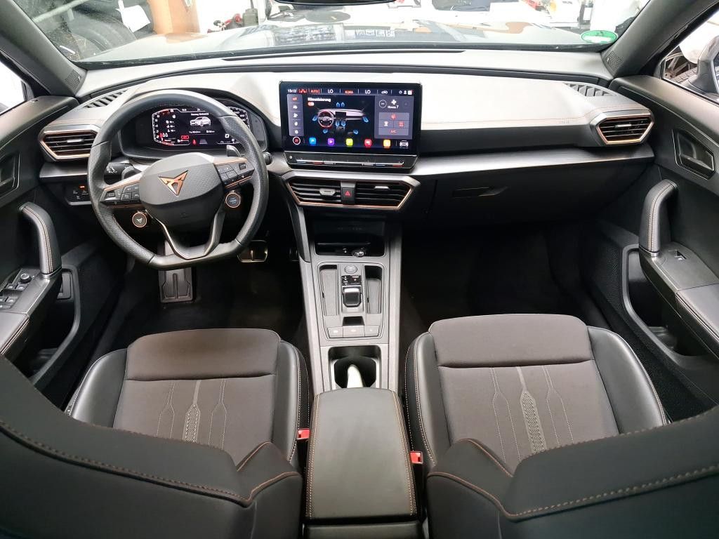 Cupra Formentor 2023 г. Серый, пробег 49999 км