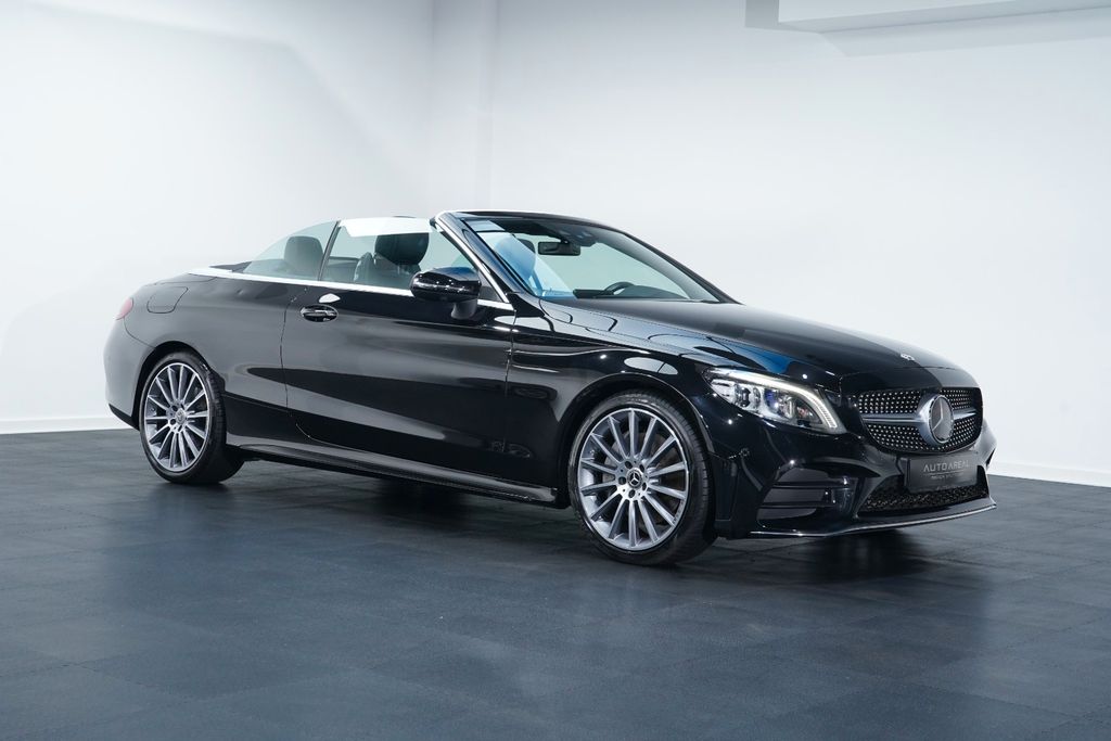 Mercedes-Benz C 300 2023 г. Чёрный, пробег 36838 км