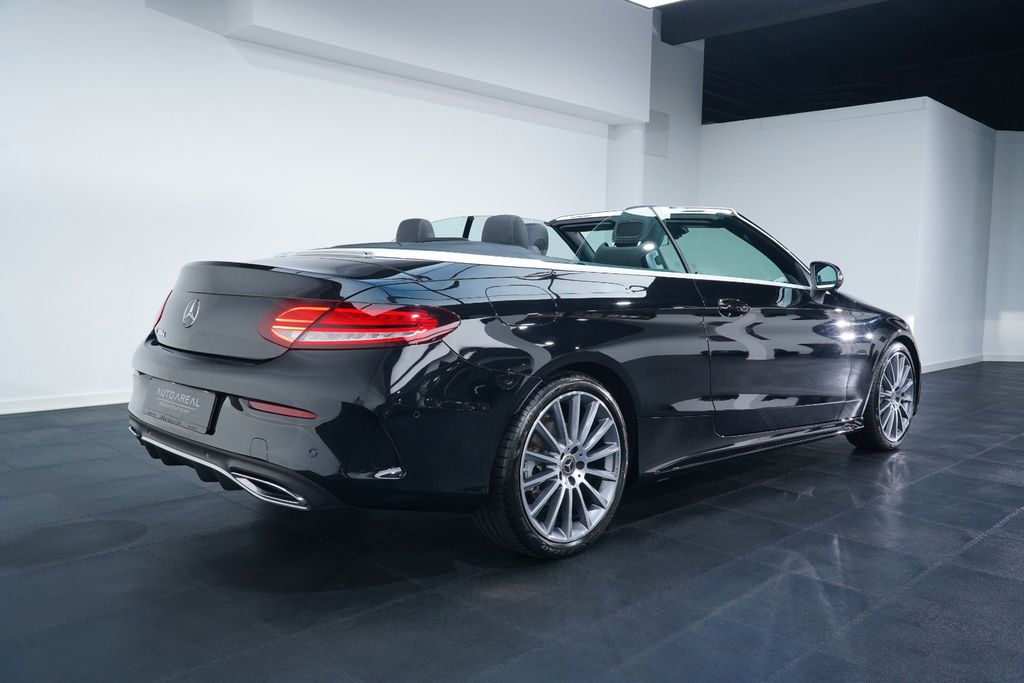 Mercedes-Benz C 300 2023 г. Чёрный, пробег 36838 км