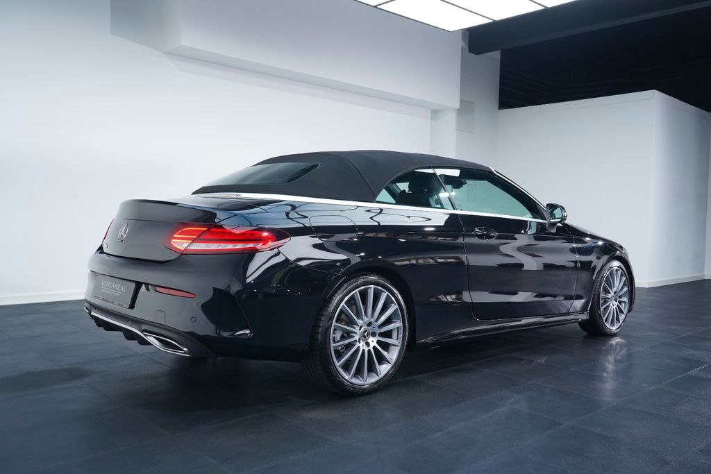 Mercedes-Benz C 300 2023 г. Чёрный, пробег 36838 км