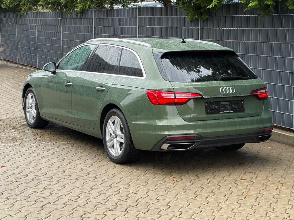 Audi A4 2023 г. Зелёный, пробег 49900 км