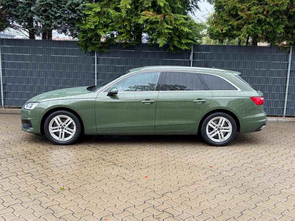 Audi A4 2023 г. Зелёный, пробег 49900 км