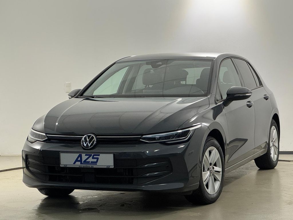 Volkswagen Golf 2025 г. Серый, пробег 42300 км