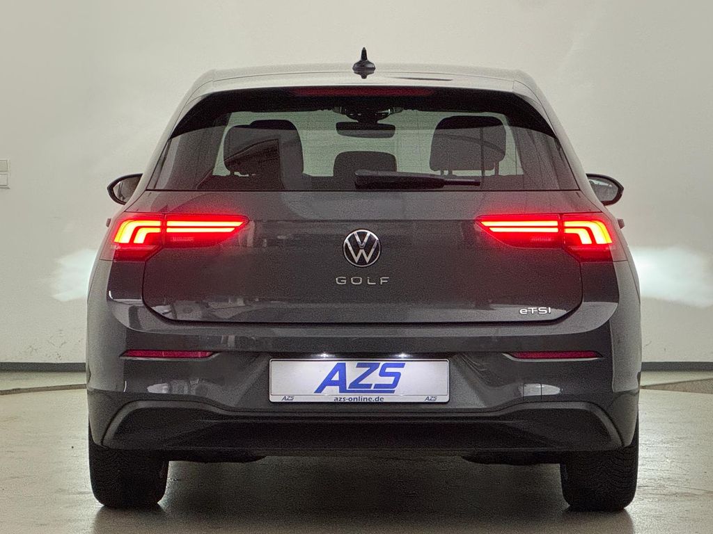 Volkswagen Golf 2025 г. Серый, пробег 42300 км