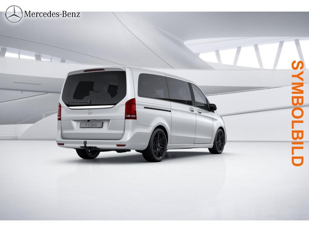 Mercedes-Benz V 300 2022 г. Белый, пробег 37348 км