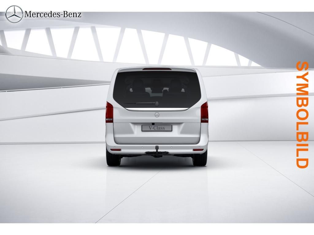 Mercedes-Benz V 300 2022 г. Белый, пробег 37348 км