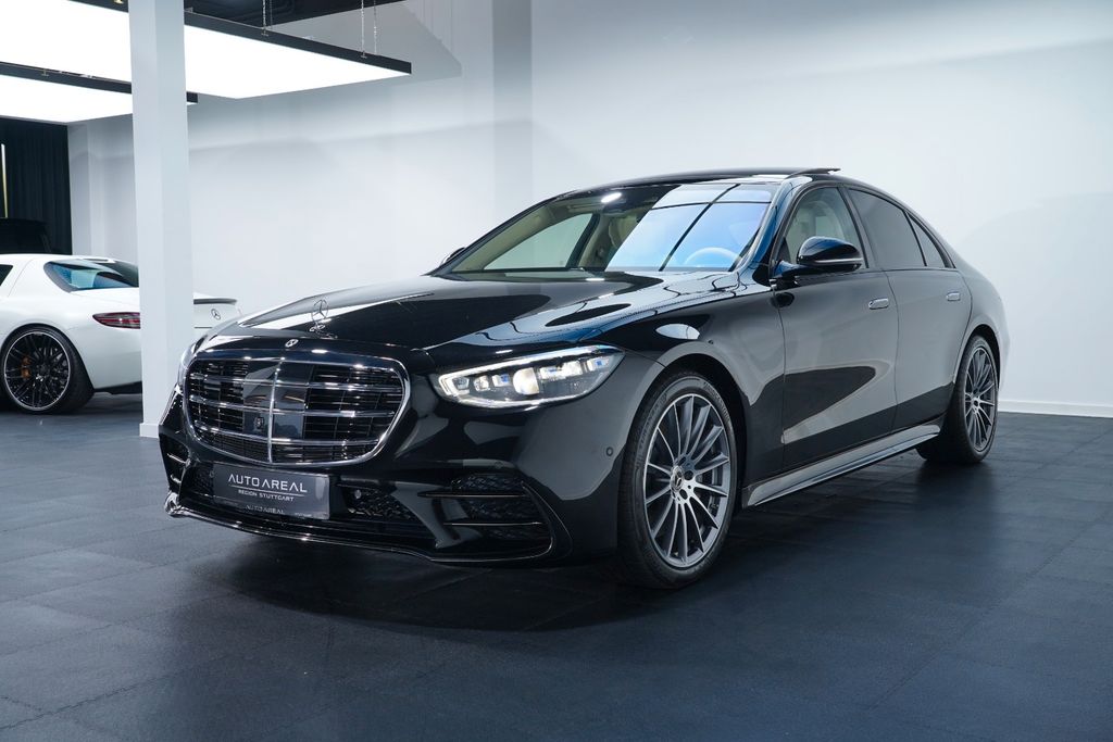 Mercedes-Benz S 450 2024 г. Чёрный, пробег 56572 км