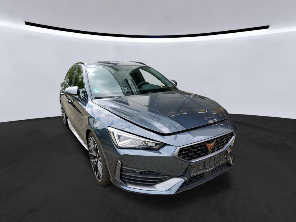 Cupra Leon 2022 г. Серый, пробег 42885 км