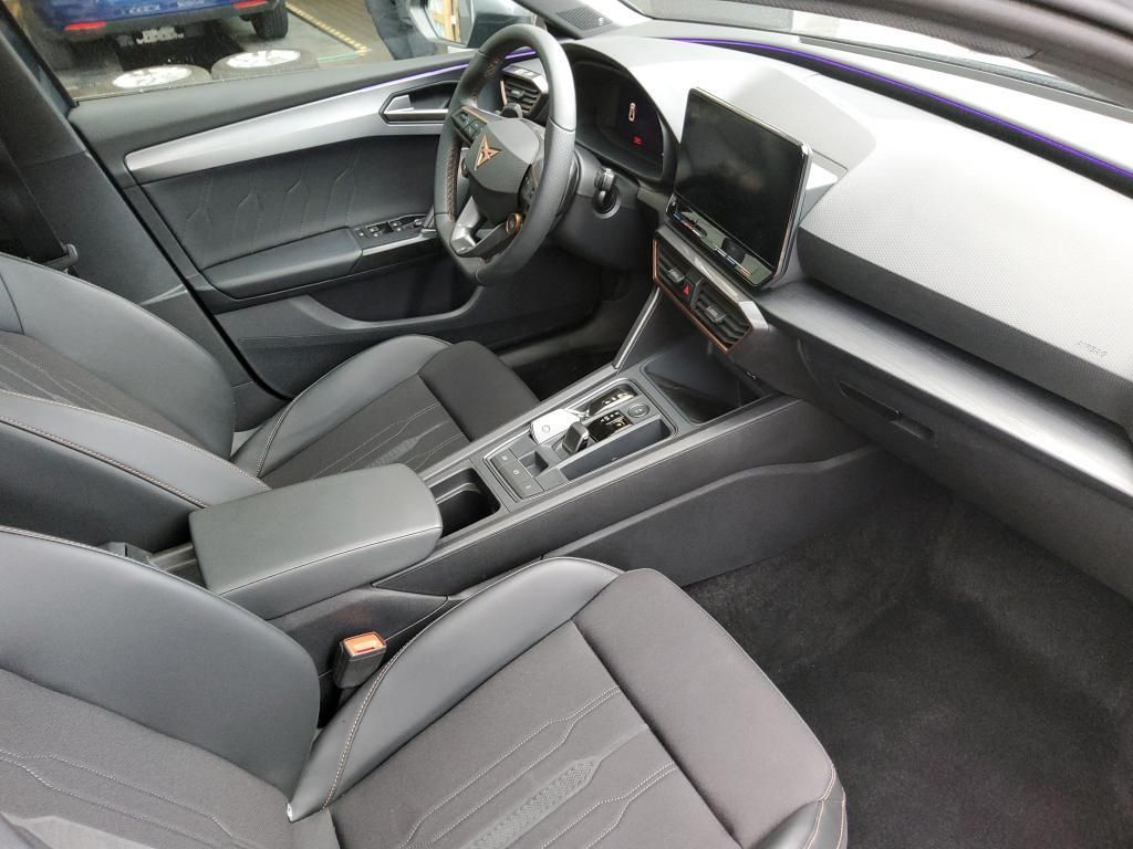 Cupra Leon 2022 г. Серый, пробег 42885 км