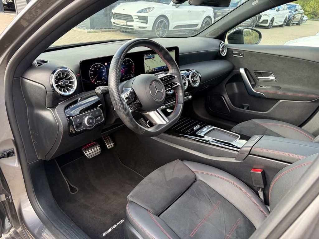 Mercedes-Benz A 200 2024 г. Серый, пробег 34200 км