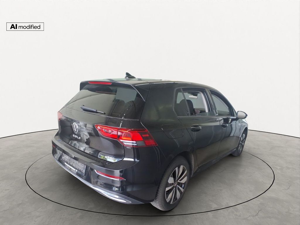 Volkswagen Golf 2024 г. Чёрный, пробег 47702 км