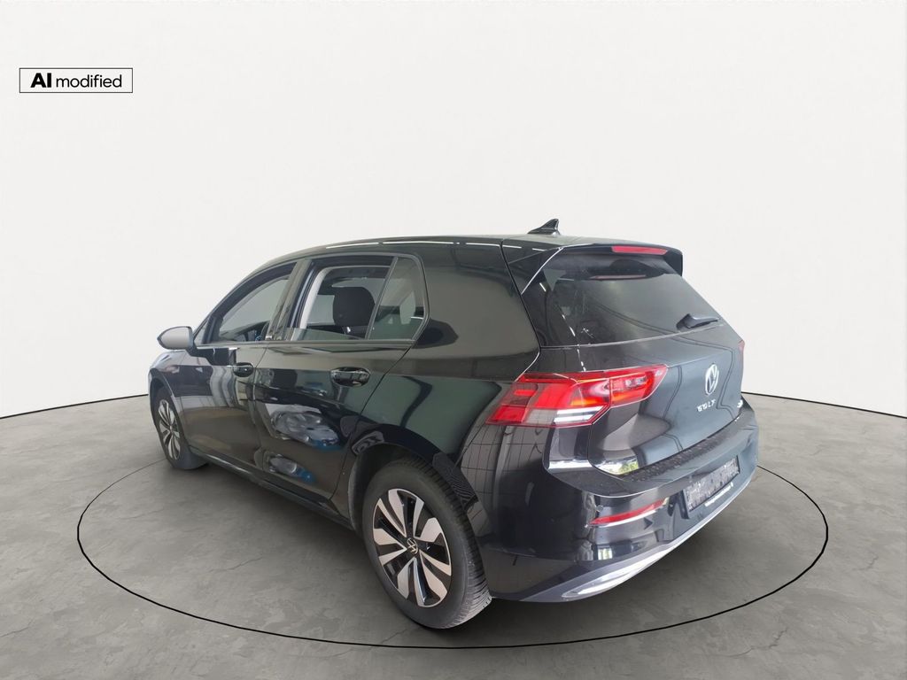 Volkswagen Golf 2024 г. Чёрный, пробег 47702 км