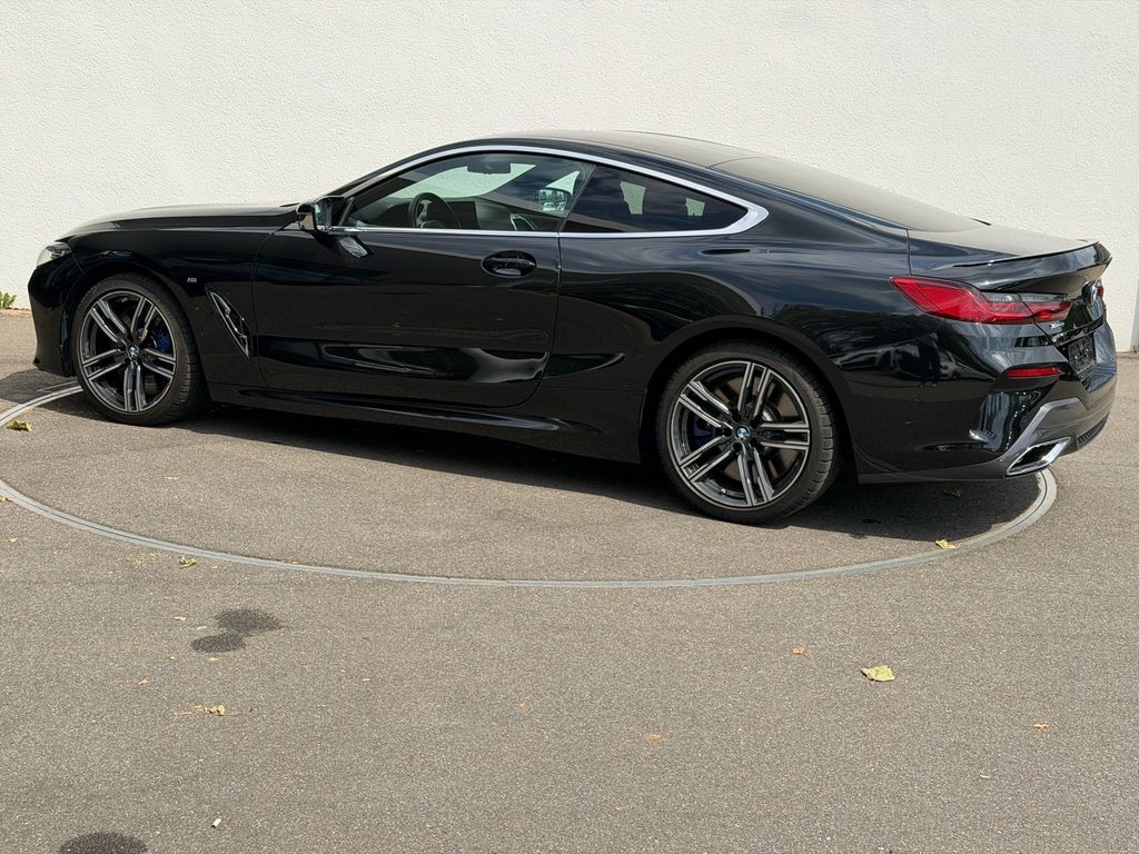 BMW M850 2023 г. Чёрный, пробег 44641 км