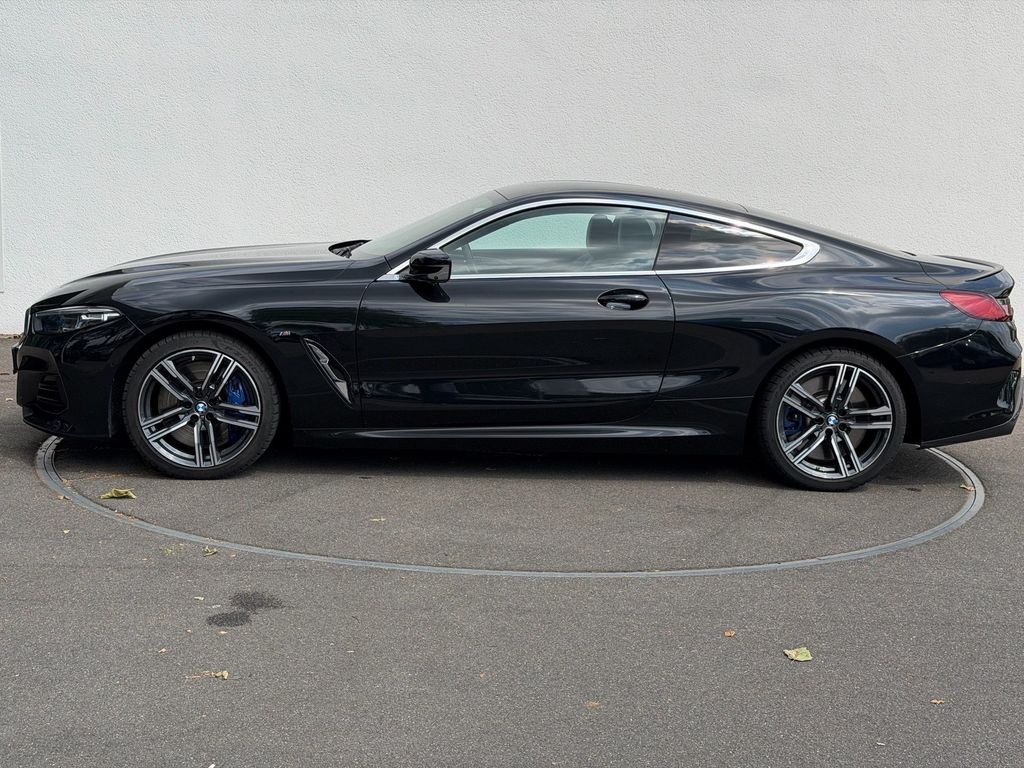 BMW M850 2023 г. Чёрный, пробег 44641 км