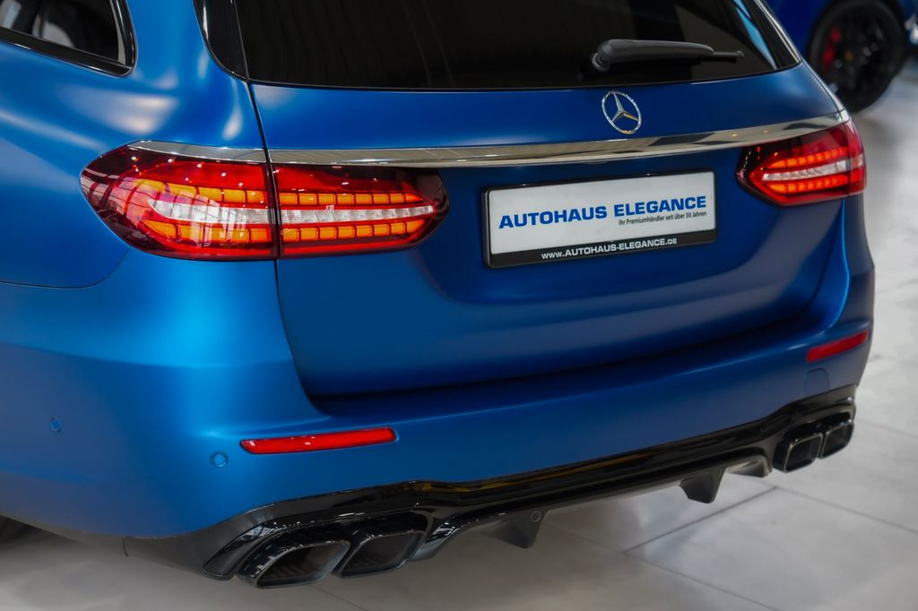 Mercedes-Benz E 63 AMG 2022 г. Синий, пробег 49950 км