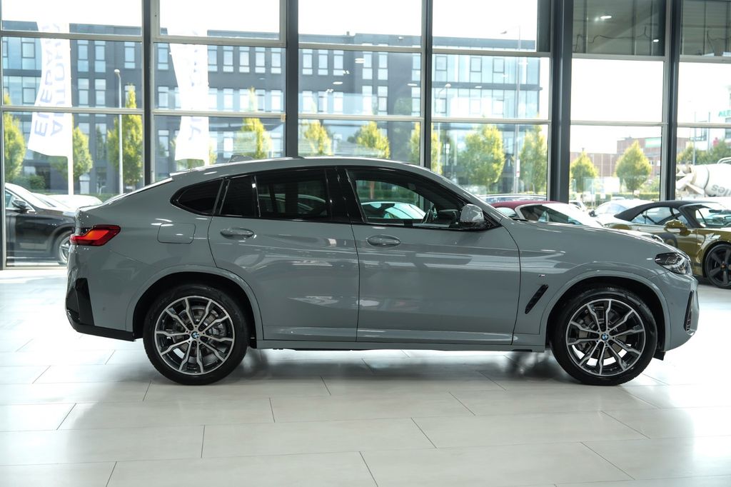 BMW X4 2022 г. Серый, пробег 43258 км
