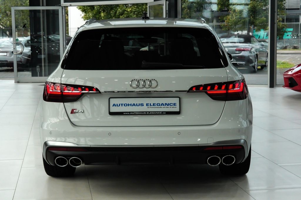 Audi S4 2023 г. Белый, пробег 47560 км