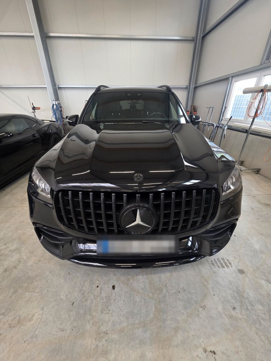 Mercedes-Benz GLS 63 2023 г. Чёрный, пробег 56800 км