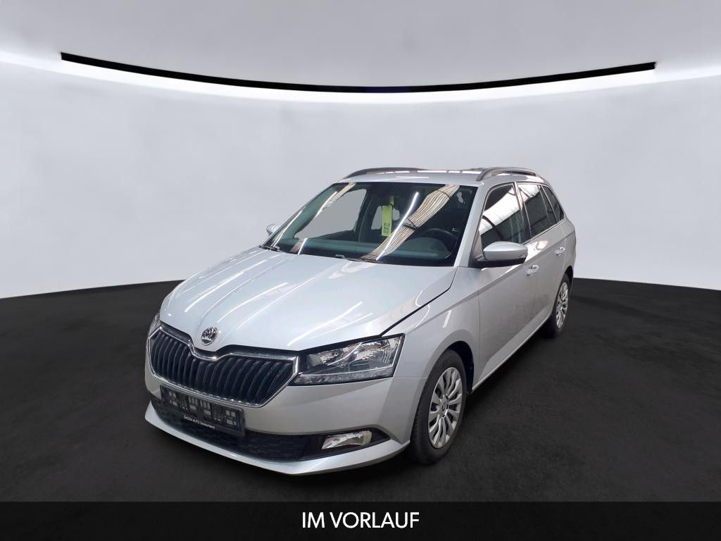 Skoda Fabia 2022 г. Серебристый, пробег 44150 км