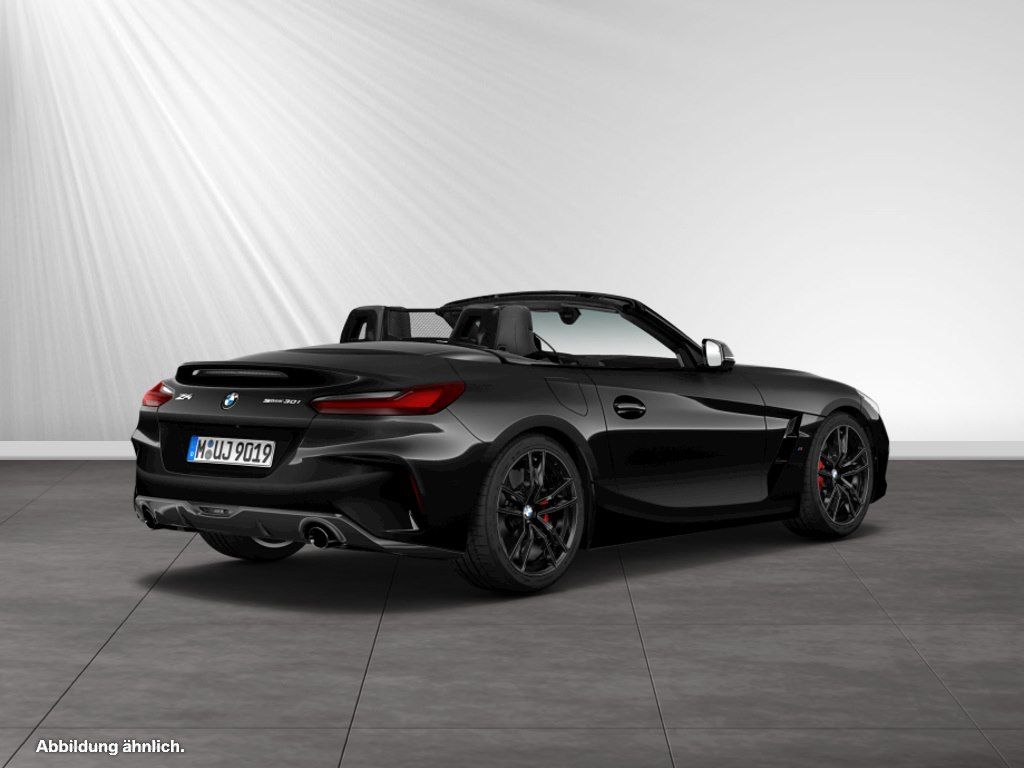 BMW Z4 2023 г. Чёрный, пробег 22650 км