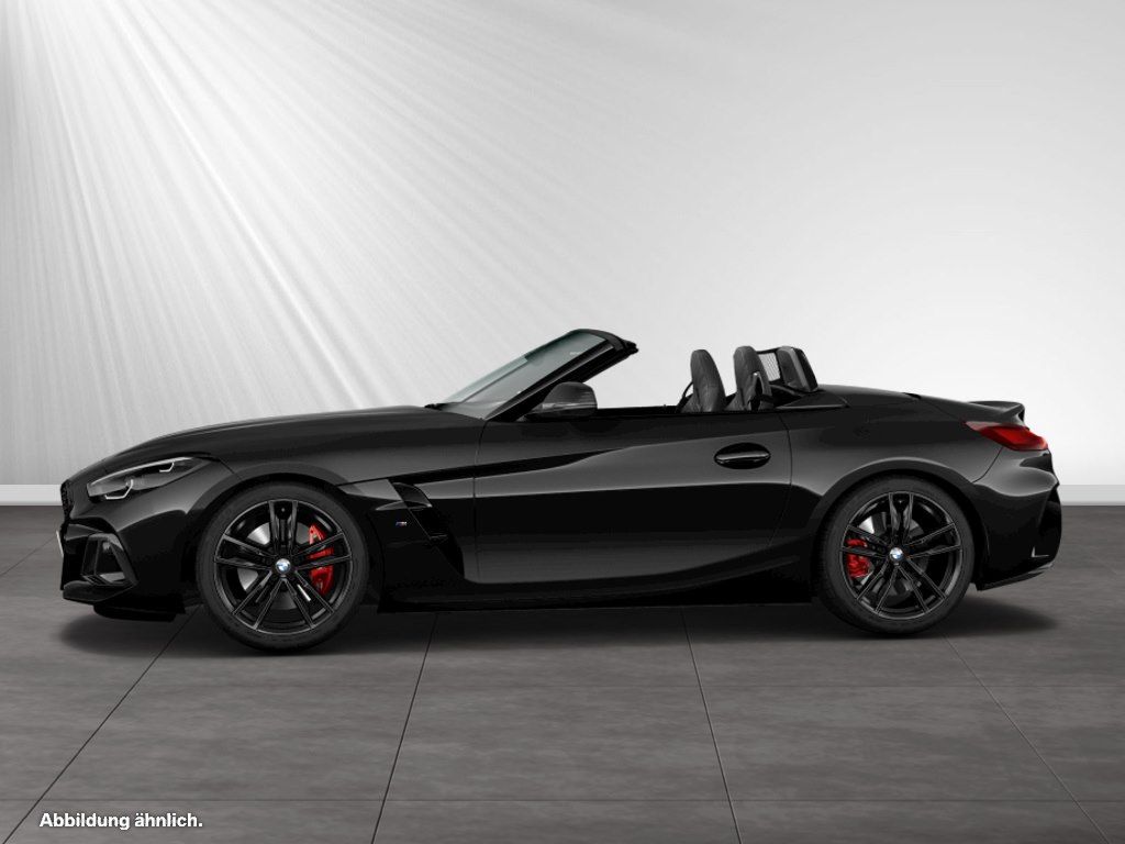 BMW Z4 2023 г. Чёрный, пробег 22650 км