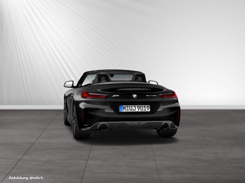 BMW Z4 2023 г. Чёрный, пробег 22650 км