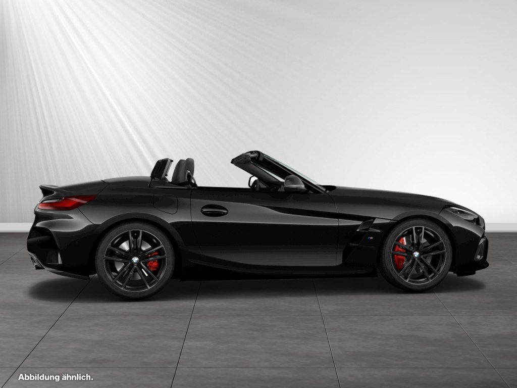 BMW Z4 2023 г. Чёрный, пробег 22650 км