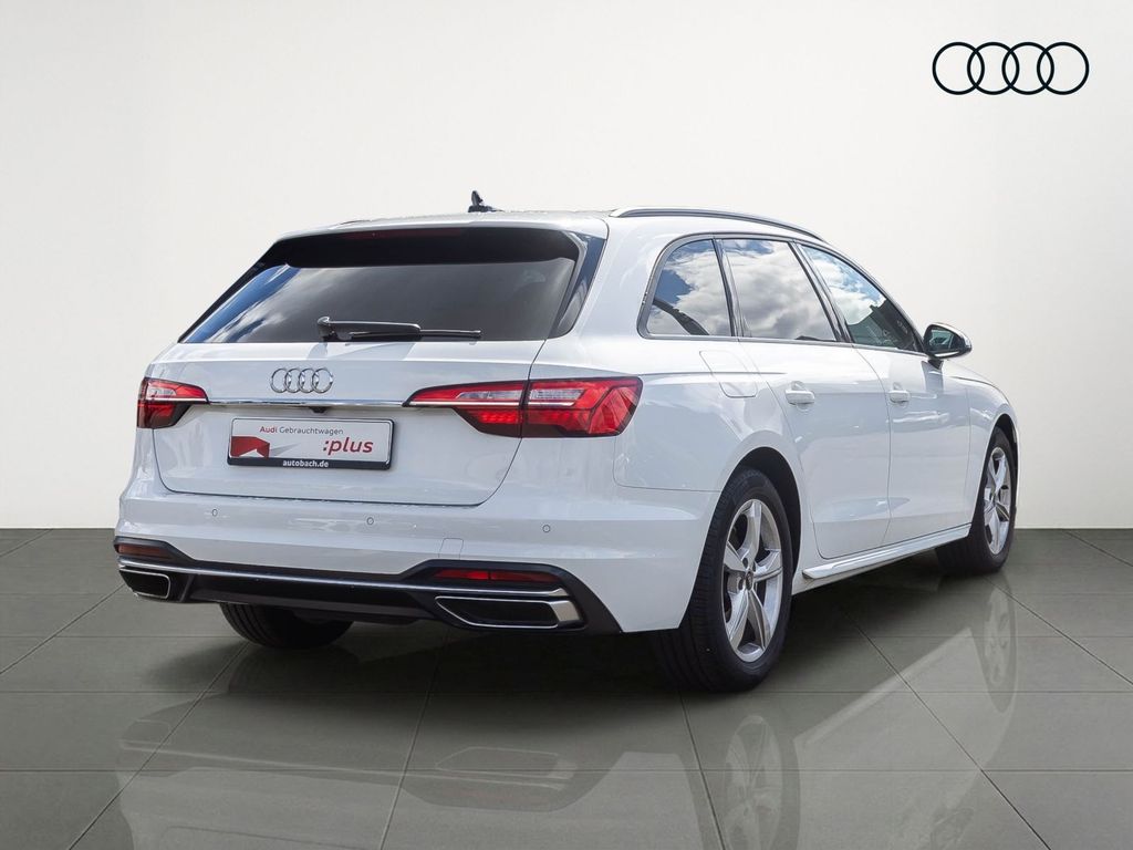 Audi A4 2023 г. Белый, пробег 44840 км