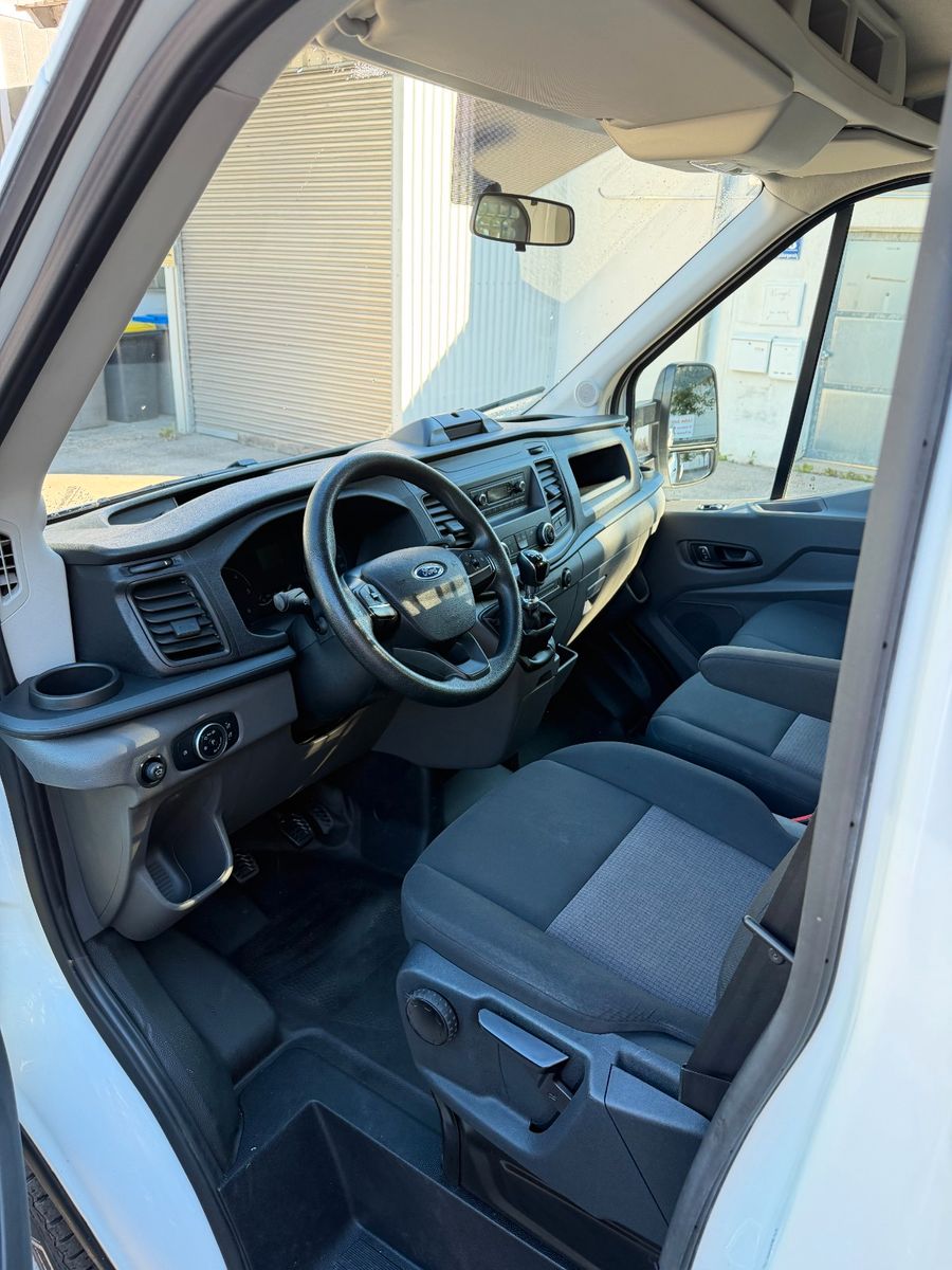 Ford Transit 2021 г. Белый, пробег 59000 км