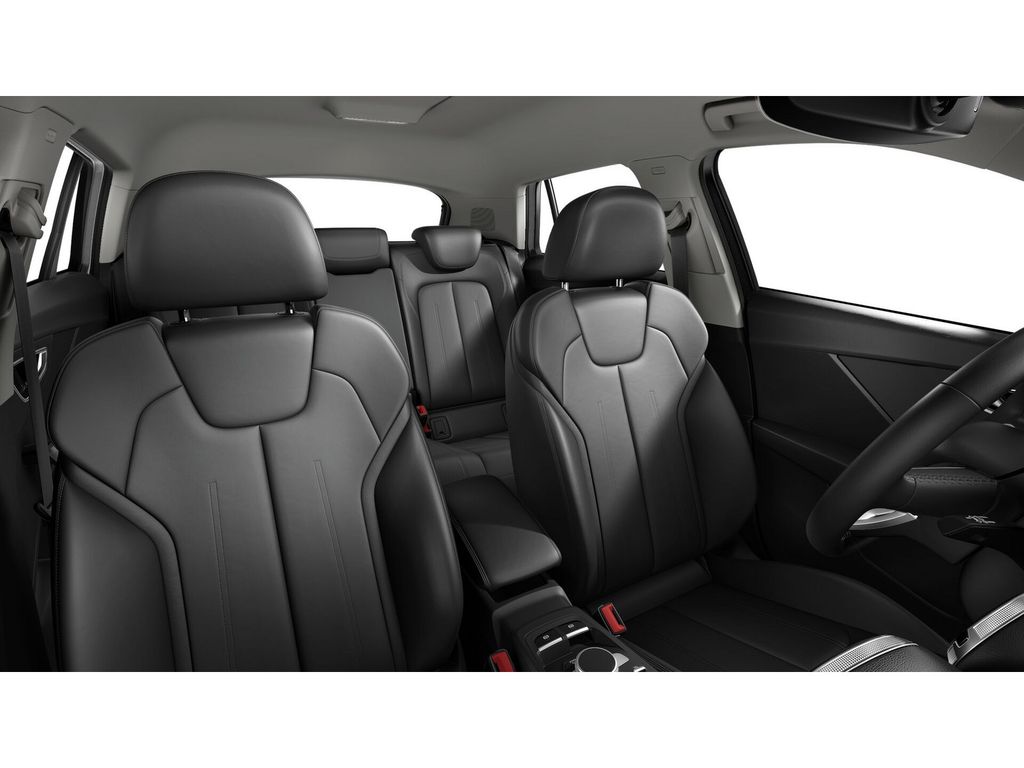 Audi Q2 2023 г. Чёрный, пробег 48733 км