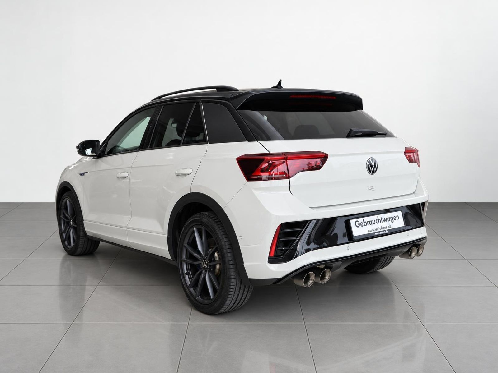 Volkswagen T-Roc 2023 г. Серый, пробег 40320 км
