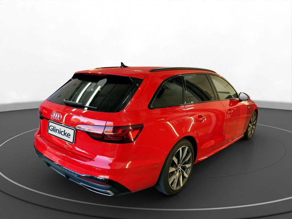Audi A4 2022 г. Красный, пробег 55670 км