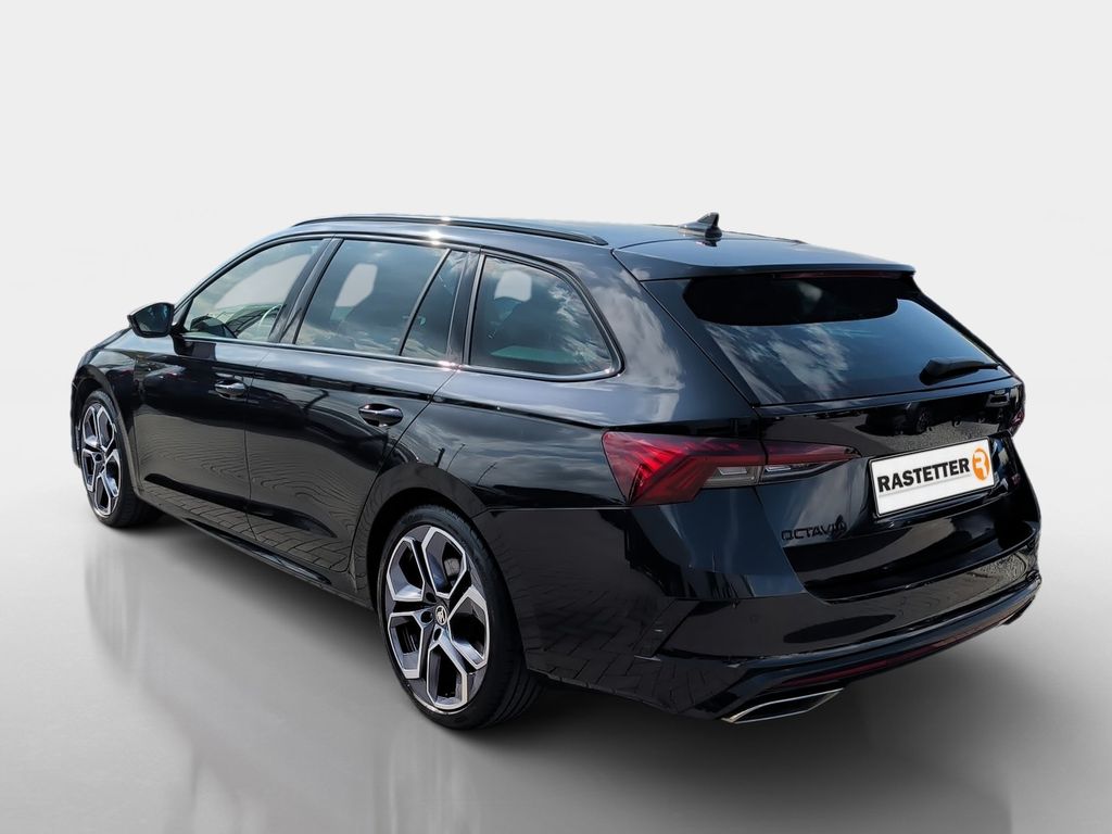 Skoda Octavia 2022 г. Чёрный, пробег 35813 км