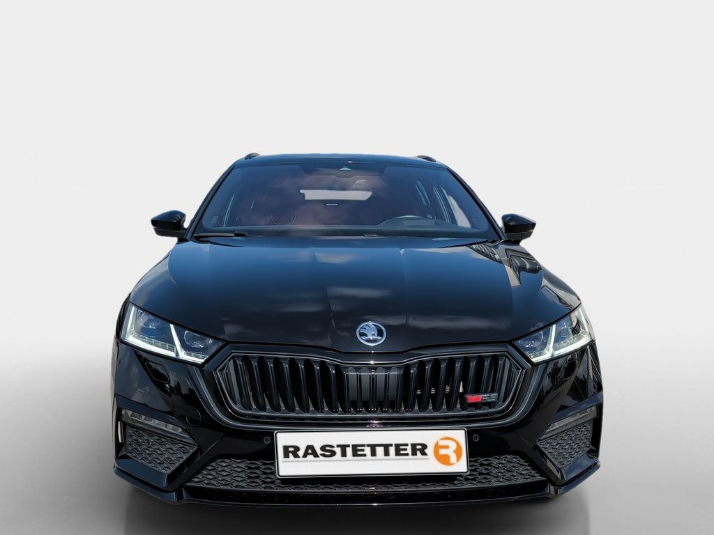 Skoda Octavia 2022 г. Чёрный, пробег 35813 км