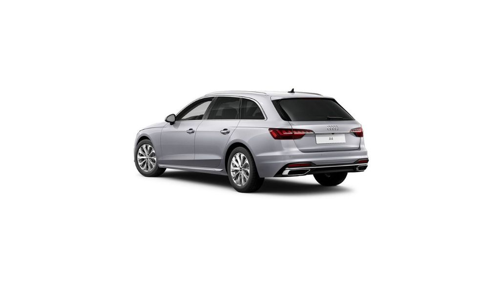 Audi A4 2023 г. Серебристый, пробег 53000 км