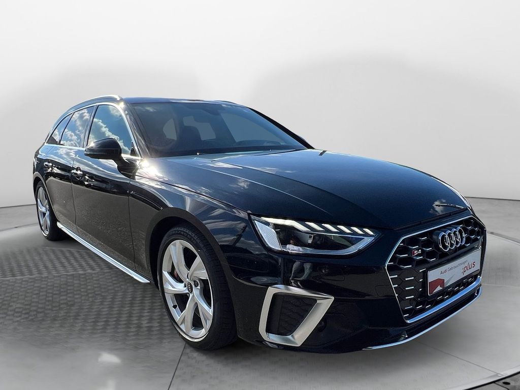 Audi S4 2023 г. Чёрный, пробег 46600 км