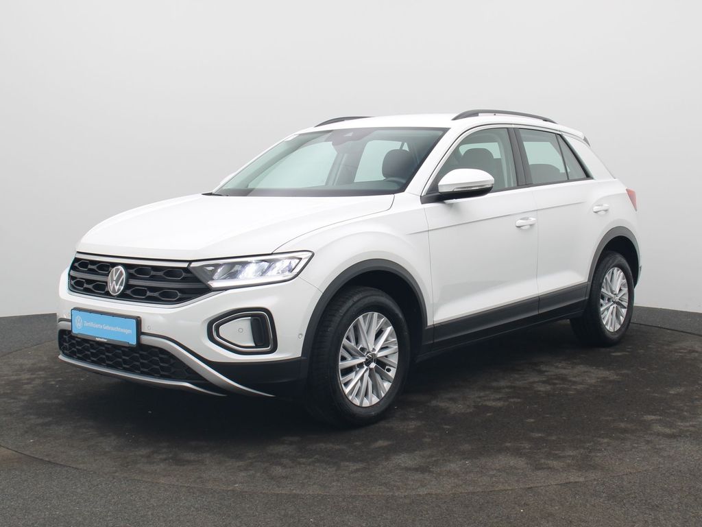 Volkswagen T-Roc 2023 г. Белый, пробег 60000 км