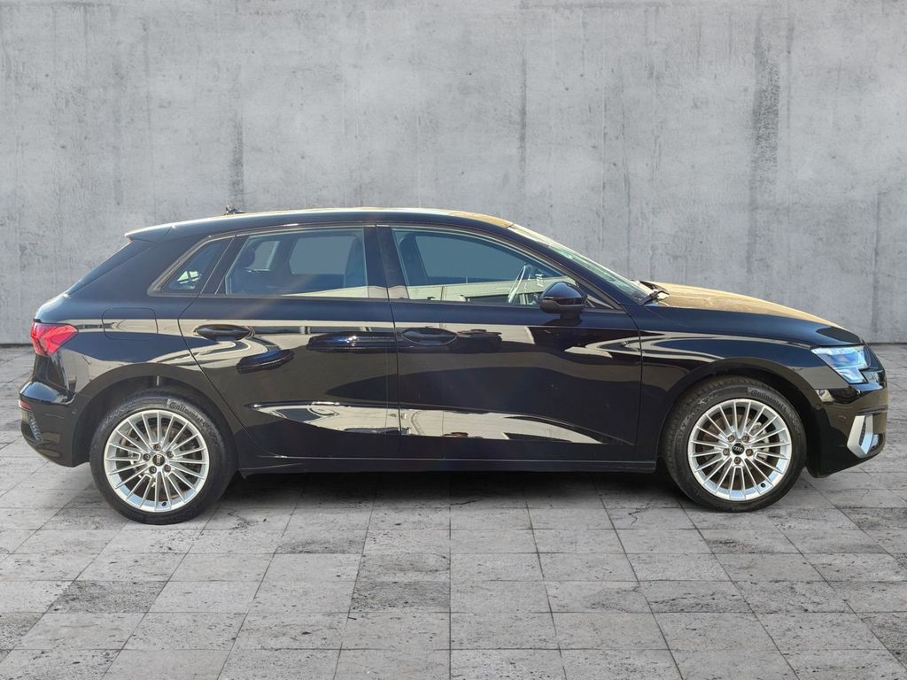 Audi A3 2023 г. Чёрный, пробег 40433 км