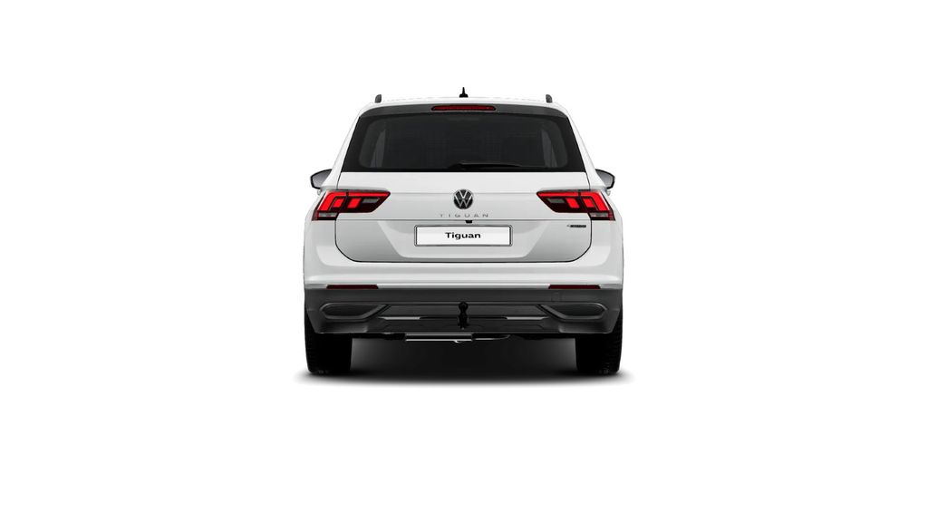 Volkswagen Tiguan 2023 г. Белый, пробег 46567 км