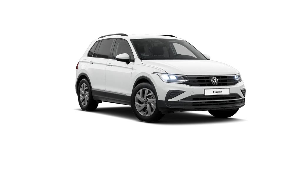 Volkswagen Tiguan 2023 г. Белый, пробег 46567 км