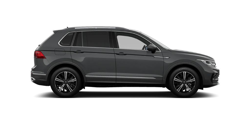 Volkswagen Tiguan 2023 г. Серый, пробег 28382 км