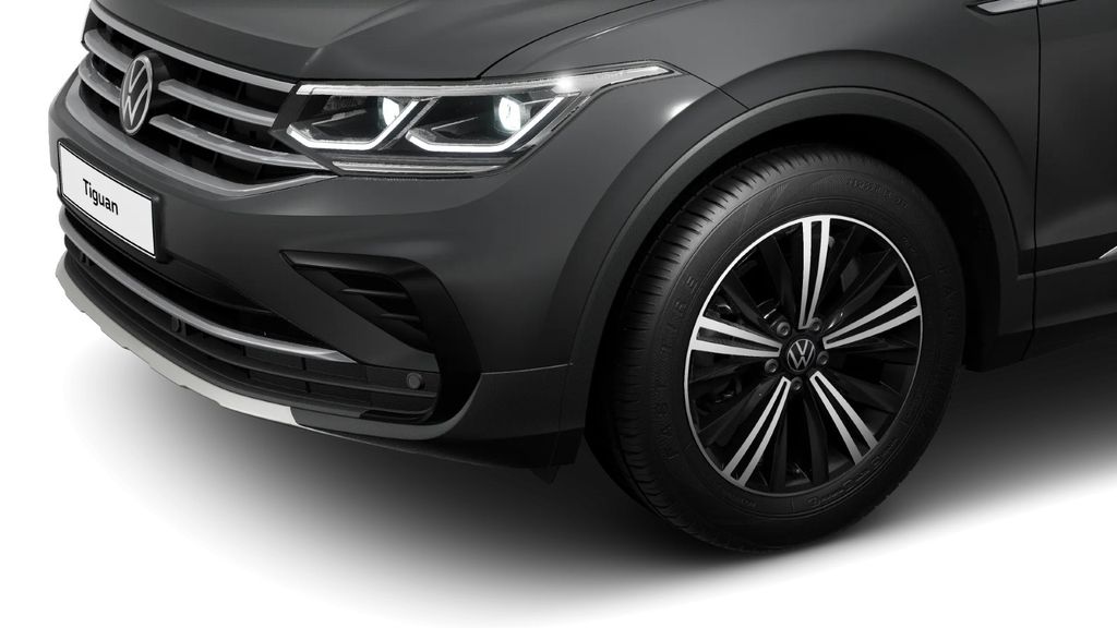 Volkswagen Tiguan 2023 г. Серый, пробег 28382 км