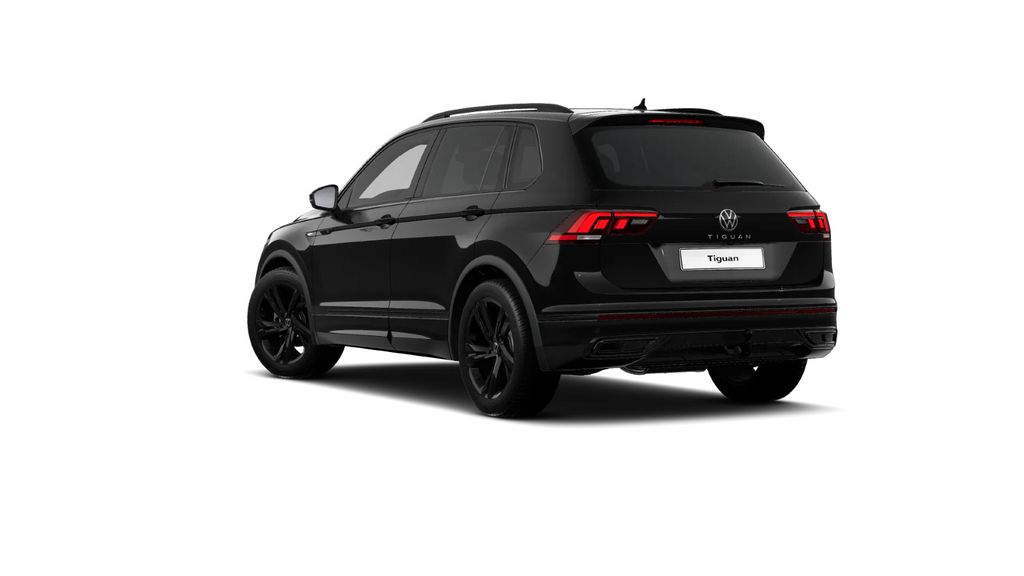 Volkswagen Tiguan 2024 г. Чёрный, пробег 42865 км