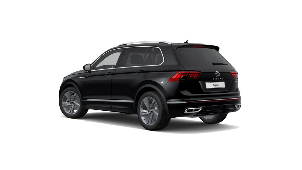 Volkswagen Tiguan 2023 г. Чёрный, пробег 27020 км