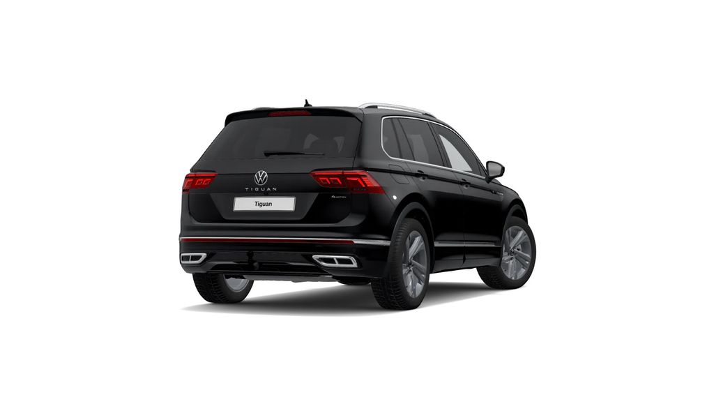 Volkswagen Tiguan 2023 г. Чёрный, пробег 27020 км