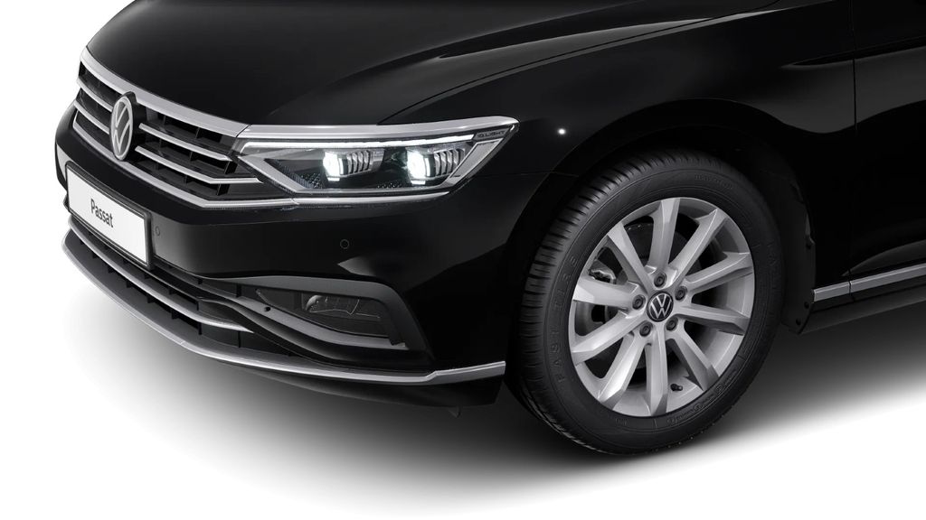 Volkswagen PASSAT VARIANT 2023 г. Чёрный, пробег 45433 км