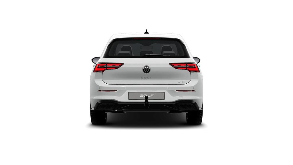Volkswagen Golf 2024 г. Белый, пробег 25100 км