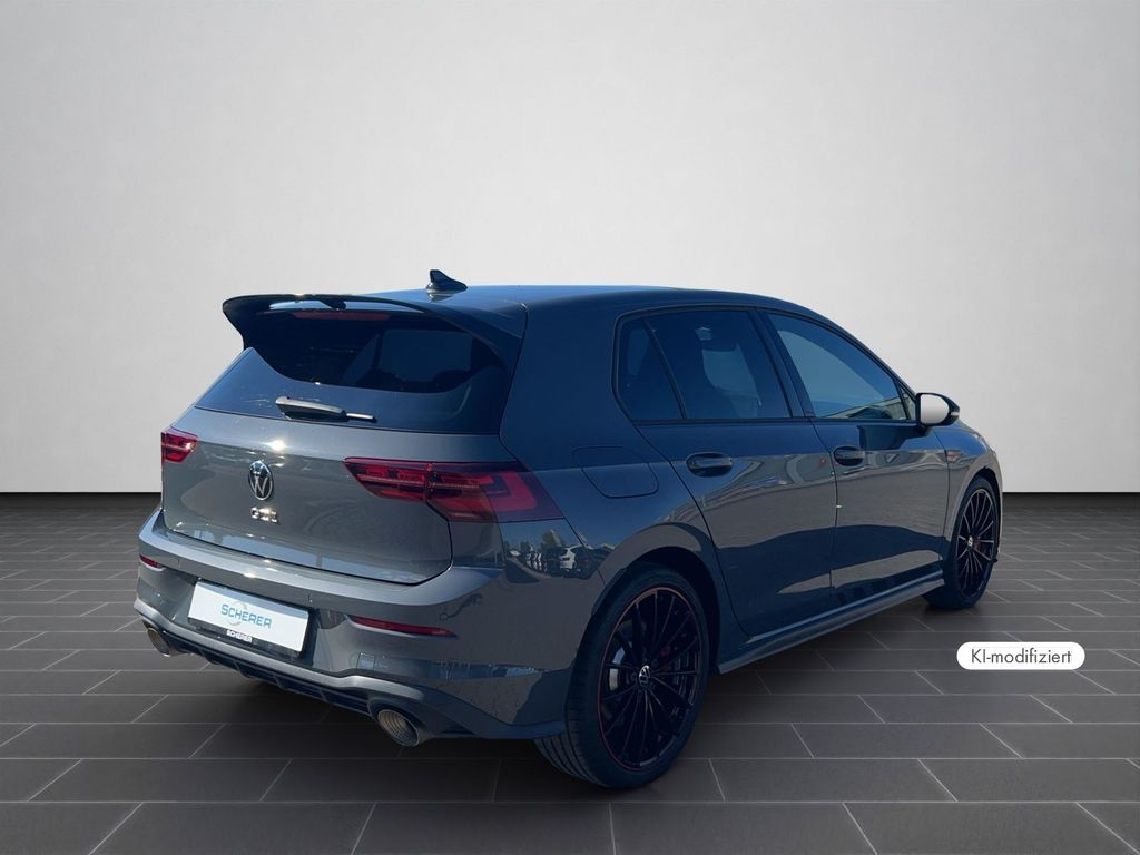 Volkswagen Golf 2023 г. Серый, пробег 43624 км