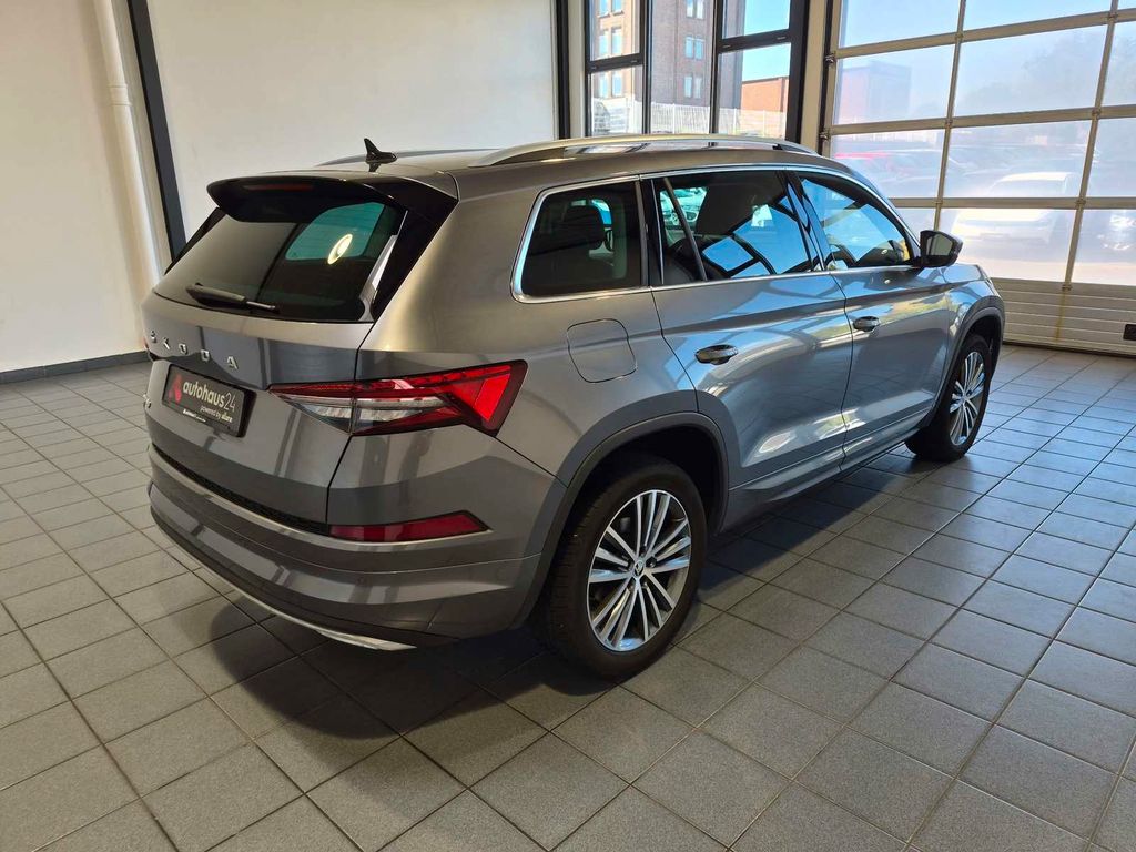 Skoda Kodiaq 2023 г. Серый, пробег 50410 км
