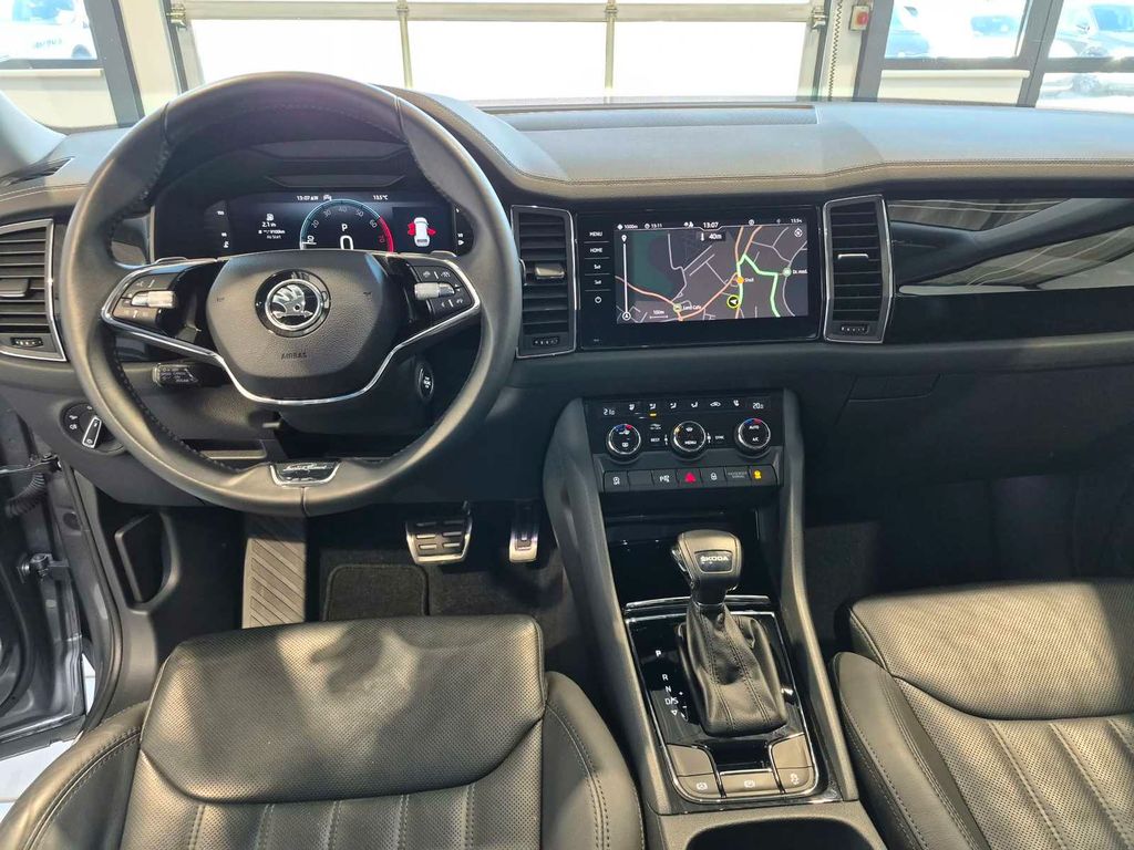 Skoda Kodiaq 2023 г. Серый, пробег 50410 км